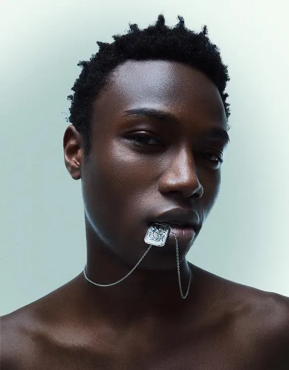 Стальное ожерелье с подвеской- Заказать в России