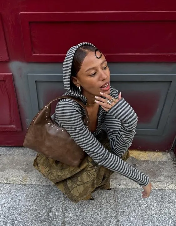 Сумка-мешок из искусственной кожи с заклепками- Заказать в России