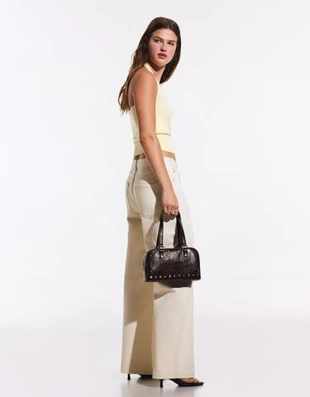 Bershka Сумка-боулинг с заклепками