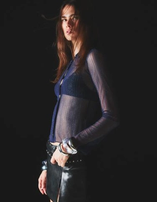 Bershka Лонгслив из полупрозрачной ткани с блестящей отделкой