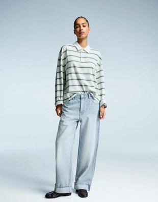 Bershka Джинсы свободного кроя с низкой посадкой и отворотами