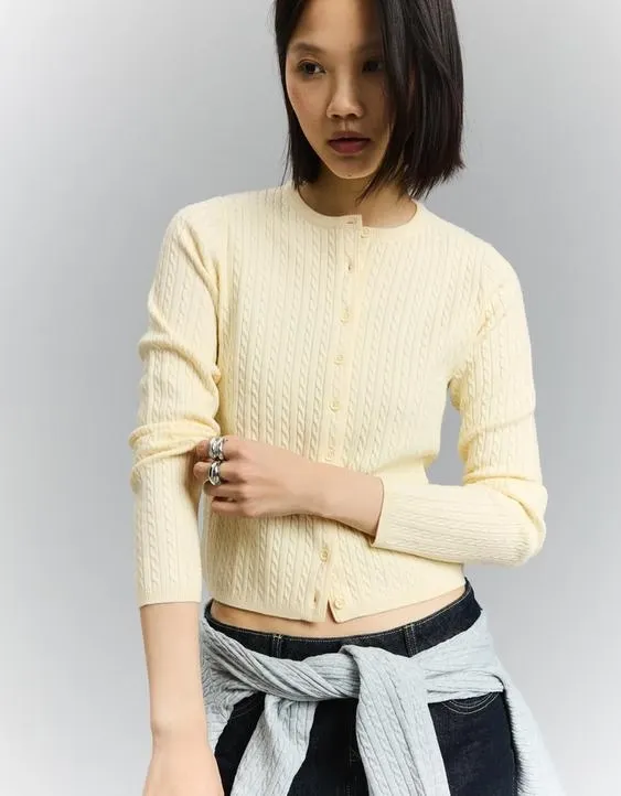 Кардиган на пуговицах с косами- Заказать в России