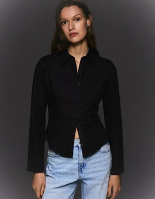 Bershka Рубашка облегающего кроя с расклешенными рукавами