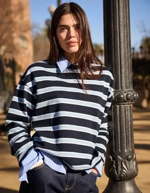 Свитер в полоску с круглым вырезом- Заказать в России