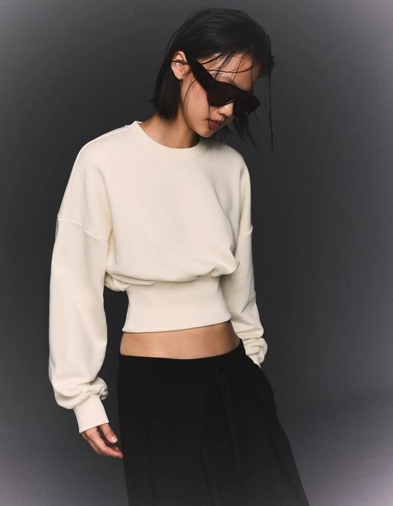 Bershka Свитшот с широким поясом