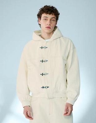 Bershka Куртка-бомбер с застежками-тоггл купить с доставкой.