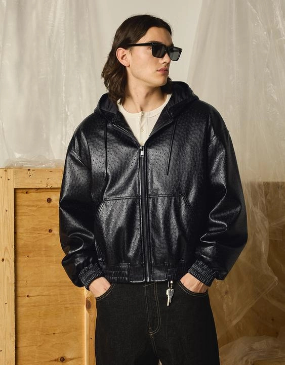Bershka Куртка из искусственной кожи с капюшоном