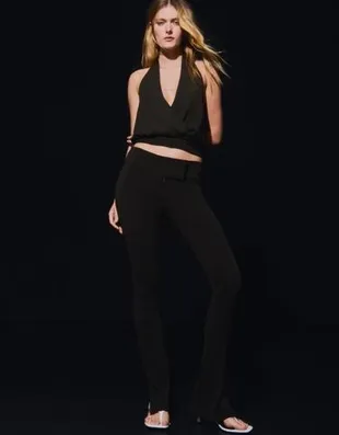 Bershka Суперкомпактные брюки с низкой посадкой