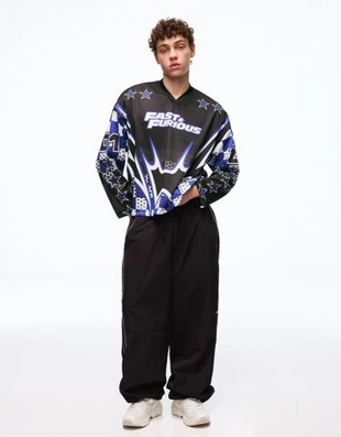 Bershka Лонгслив FAST & FURIOUS купить с доставкой.