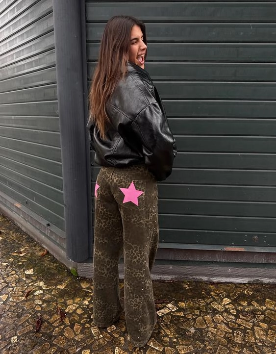 Bershka Брюки прямого кроя из твила