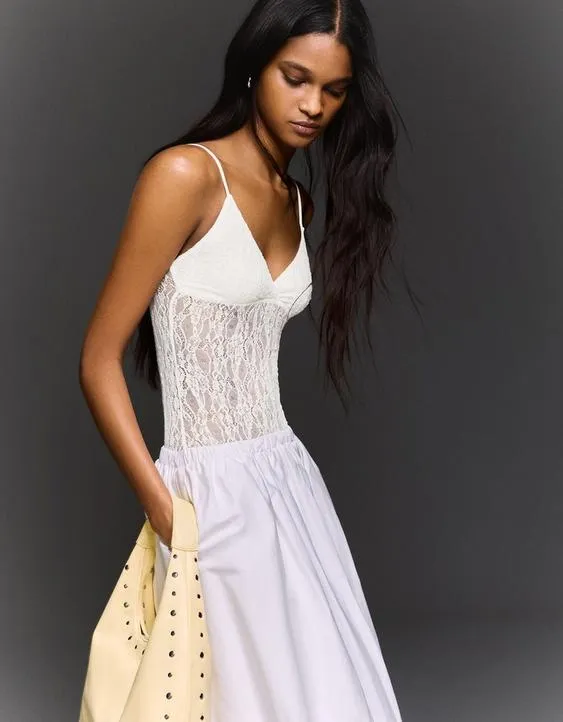 Боди на бретелях с кружевом- Заказать в России