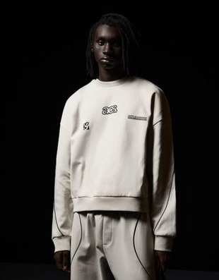 Bershka Толстовка свободного кроя с вышивкой