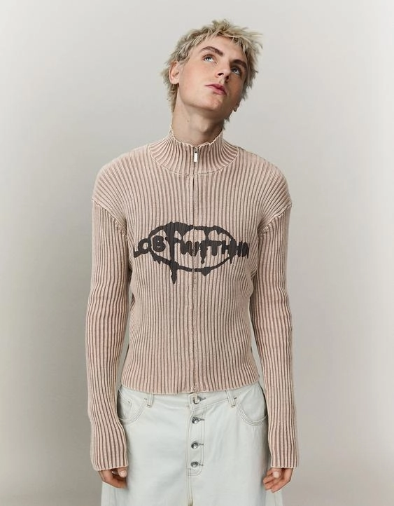 Bershka Куртка на молнии с принтом купить с доставкой.