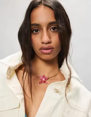 Жесткое ожерелье-чокер «цветок»- Заказать в России