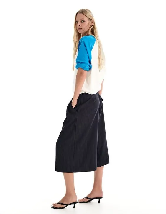 Шорты-юбка в полоску- Заказать в России