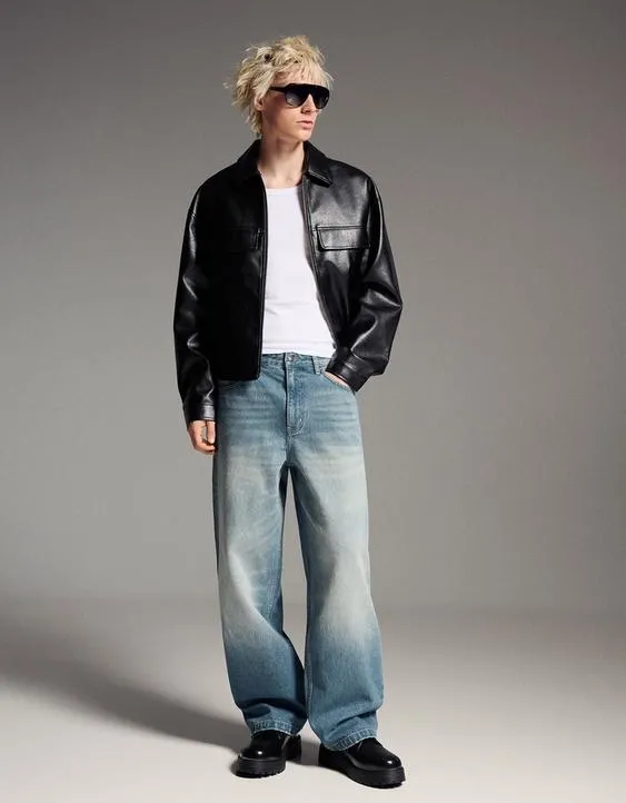 Джинсы объемного свободного кроя