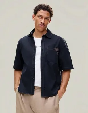 Рубашка оверсайз с короткими рукавами и вышивкой