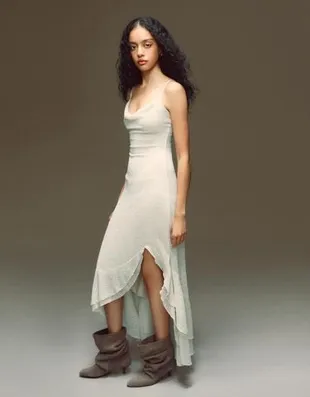 Платье миди в стиле рустик с бретелями и воланами- Заказать в России