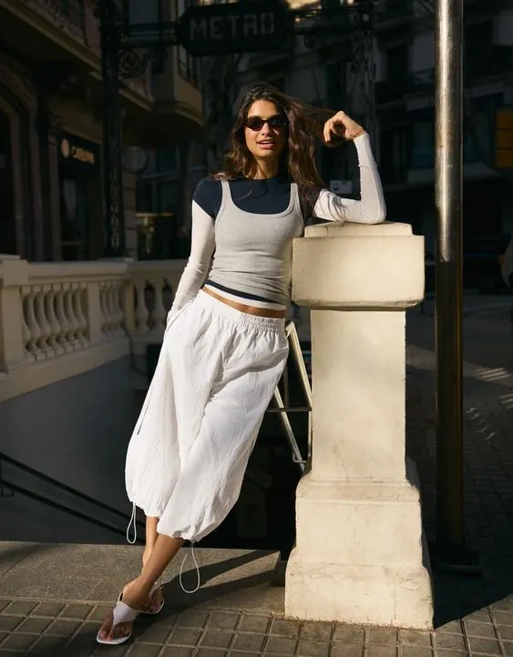 Высокотехнологичные брюки капри с фиксаторами- Заказать в России