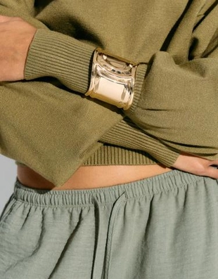 Bershka Гладкий браслет-кафф купить с доставкой.