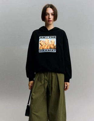 Bershka Худи CARDI B с принтом