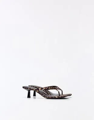 Сандалии на каблуке-стринги- Заказать в России