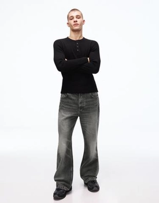 Bershka Расклешенные джинсы свободного кроя купить с доставкой.