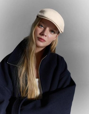 Bershka Берет купить с доставкой.