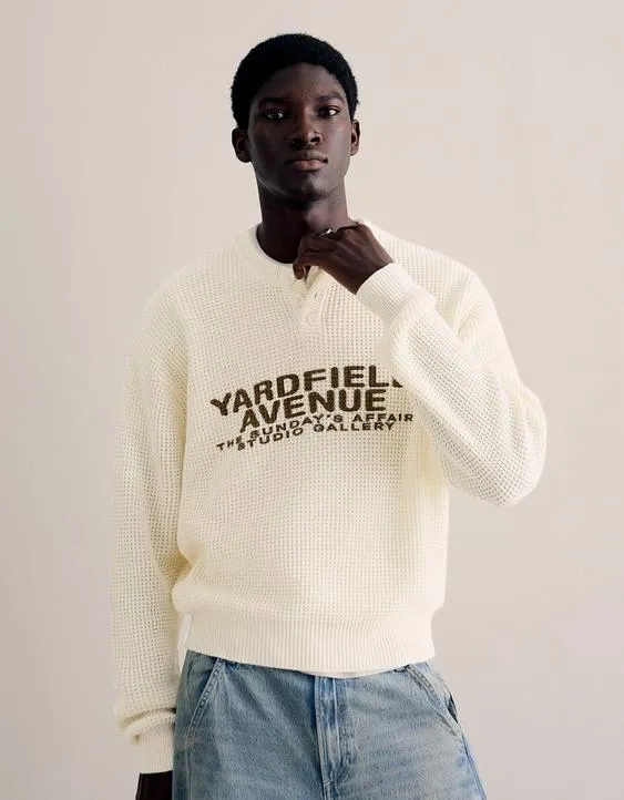 Свитер с воротником на пуговицах и принтом- Заказать в России