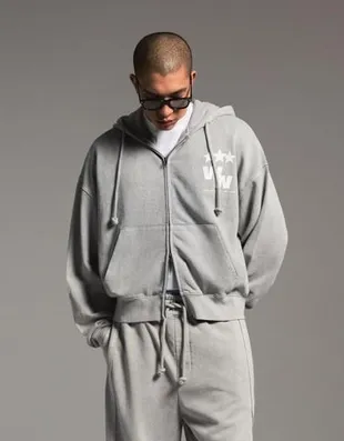 Толстовка геометрического кроя на молнии с принтом- Заказать в России