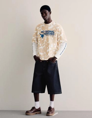 Джинсовые шорты-бермуды в скейтерском стиле с вышивкой- Заказать в России