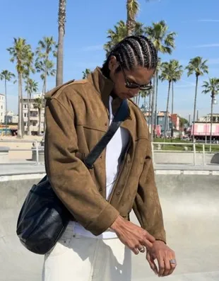 Куртка из искусственной замши