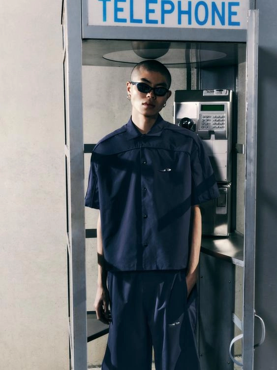 Bershka Солнцезащитные очки OUT OF CORE