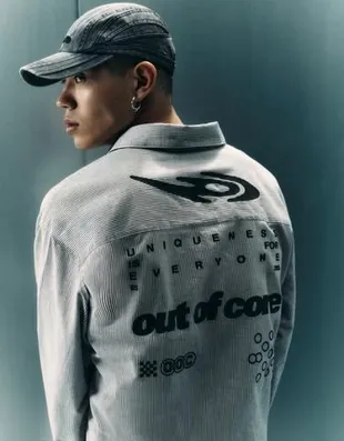 Кепка с вышивкой Out Of Core- Заказать в России