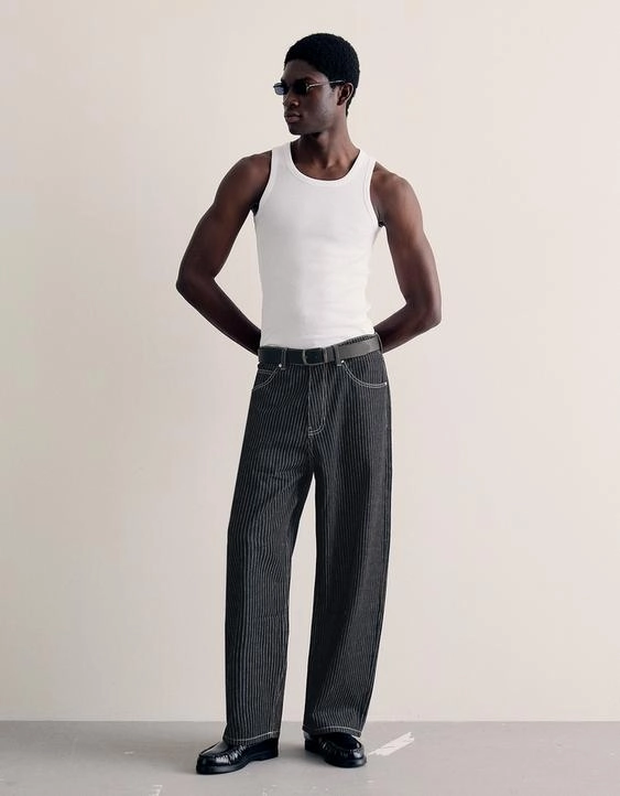 Bershka Джинсы-бананы в полоску