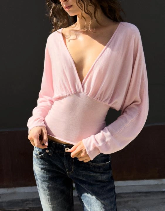 Bershka Свитер с V‑образным вырезом