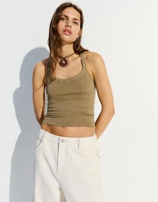 Топ с горловиной халтер и люверсами- Заказать в России