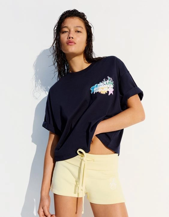 Bershka Футболка оверсайз с принтом