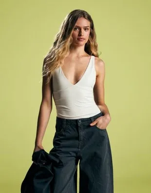 Боди на бретелях со сборками- Заказать в России