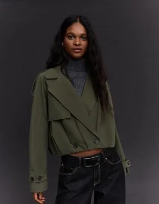 Укороченный тренч с рукавами-фонариками- Заказать в России