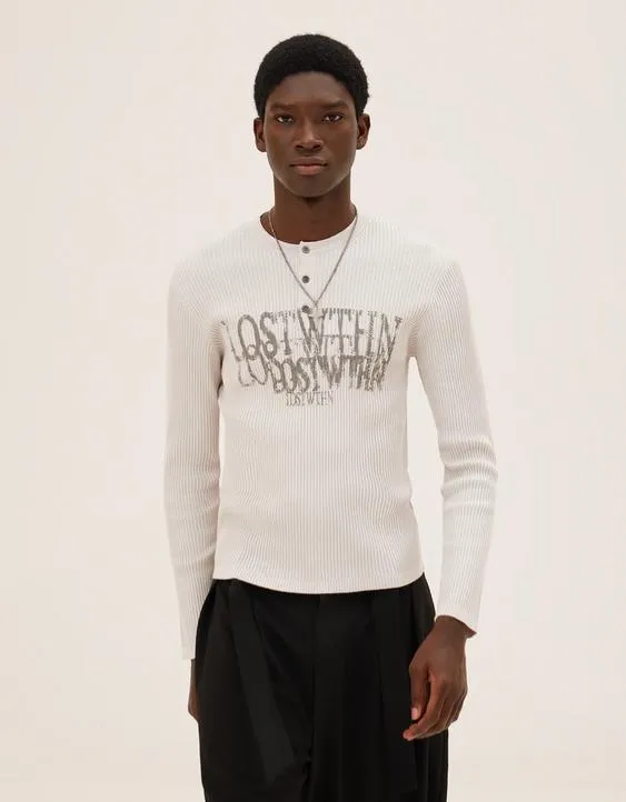 Свитер с воротником на пуговицах и принтом- Заказать в России