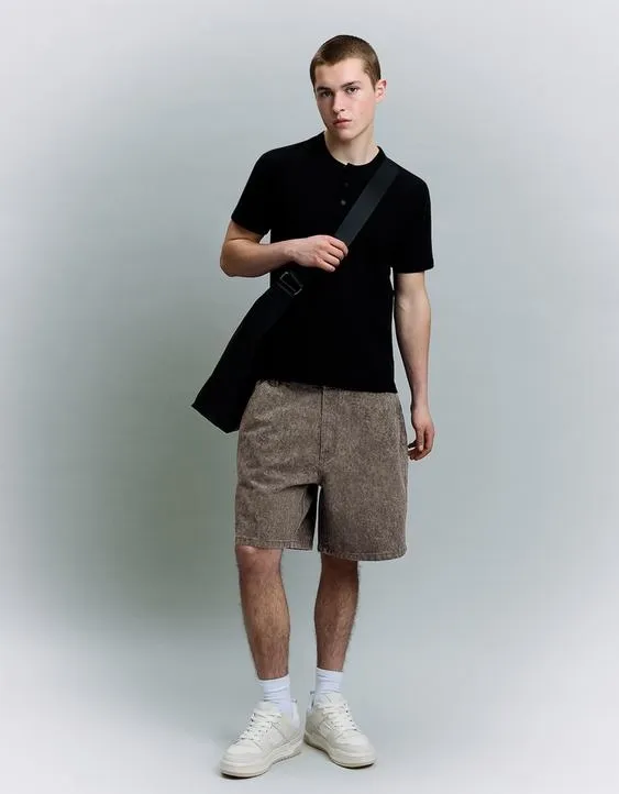 Шорты-бермуды свободного кроя с принтом- Заказать в России