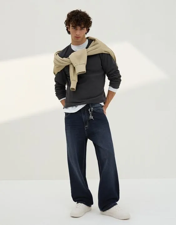 Джинсы свободного кроя