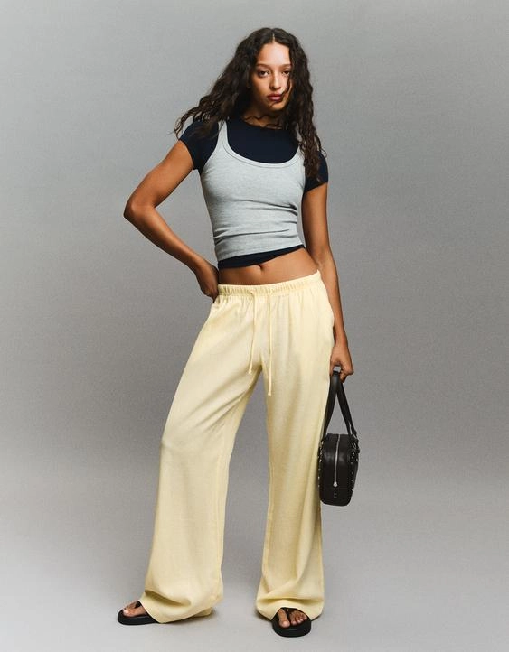 Bershka Брюки на резинке