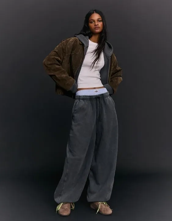 Брюки barrel из мягкой ткани с фиксаторами- Заказать в России