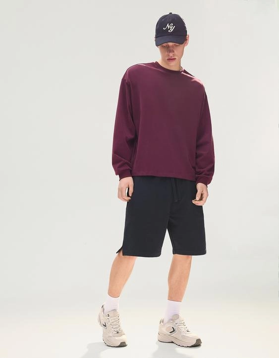 Базовые шорты-бермуды из мягкой ткани- Заказать в России