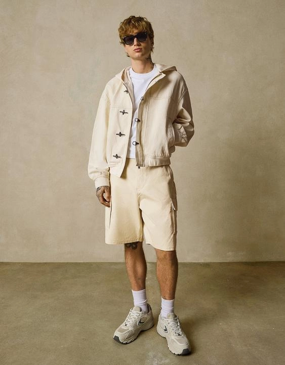 Bershka Шорты карго свободного кроя