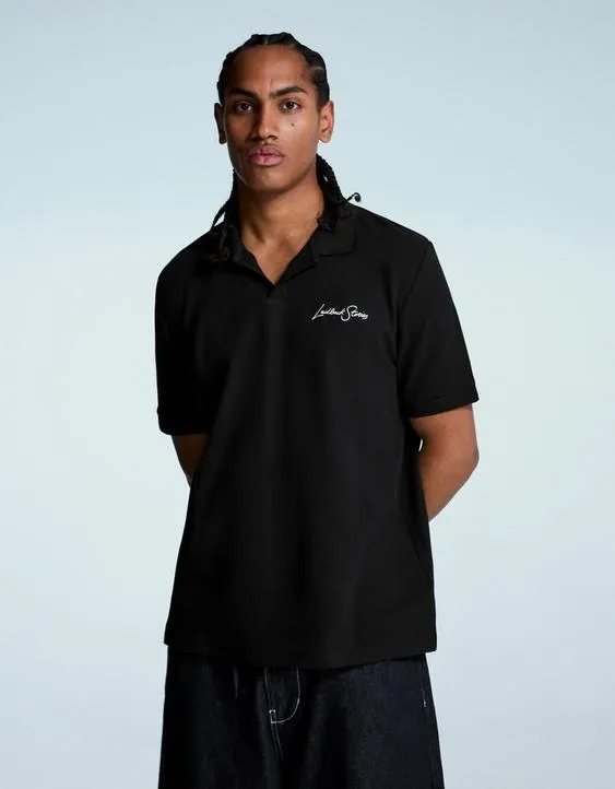 Поло с короткими рукавами и вышивкой- Заказать в России