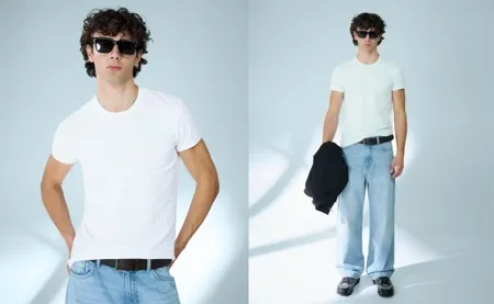 Футболка с отворотами на рукавах