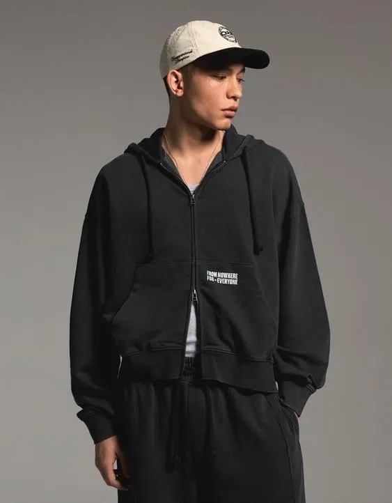 Толстовка геометрического кроя на молнии с принтом- Заказать в России